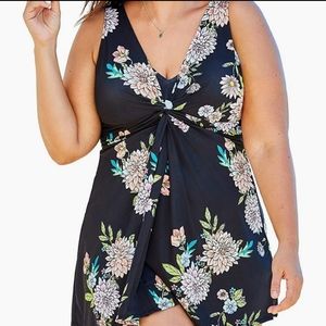 Swimsuits for all floral swim dress nwot